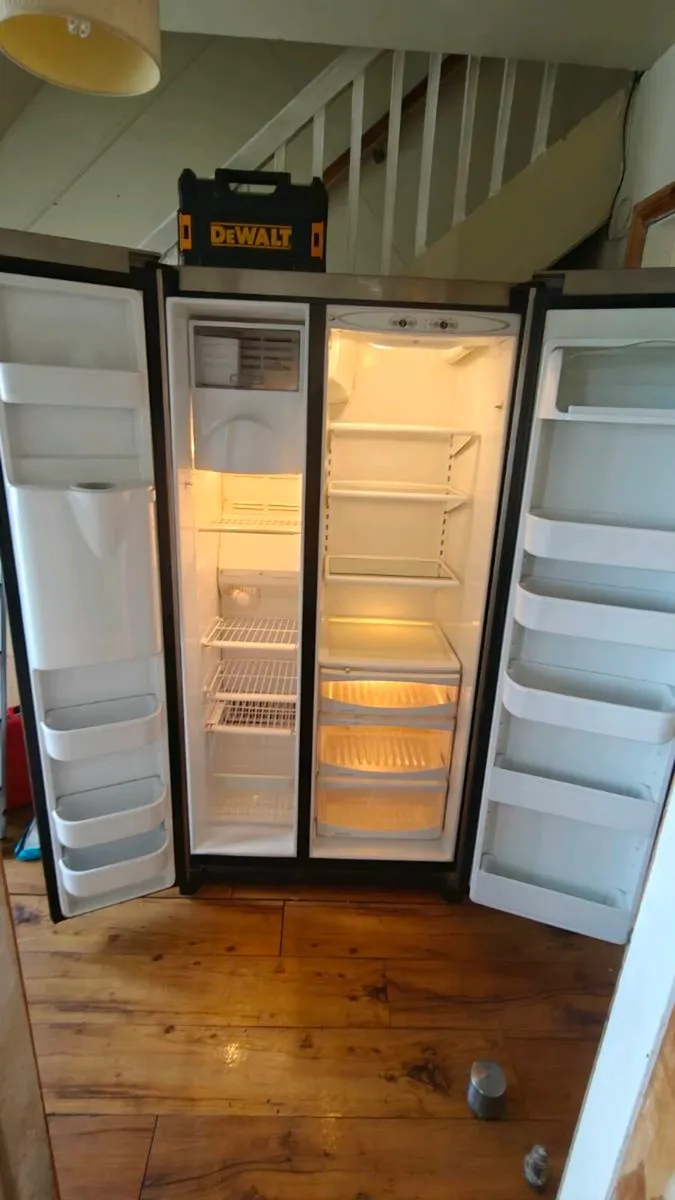 American style fridge freezer - Image 4