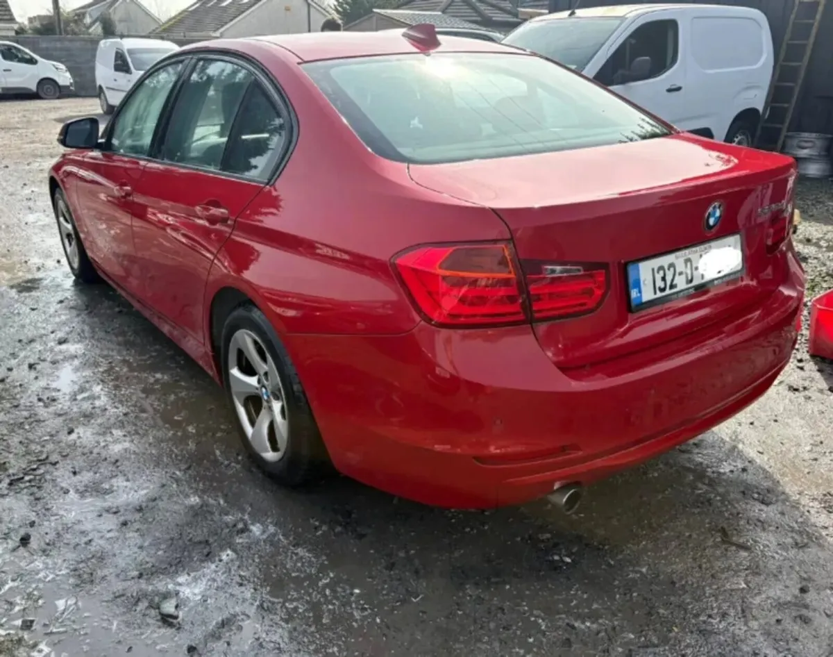 2013 BMW 320 D no damage drive away - Image 4