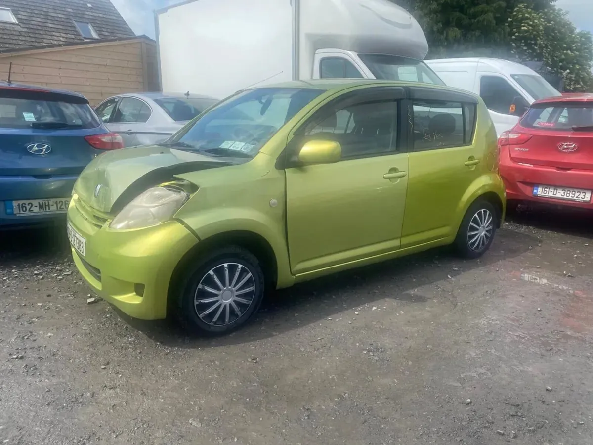 09 Toyota passo automatic - Image 3