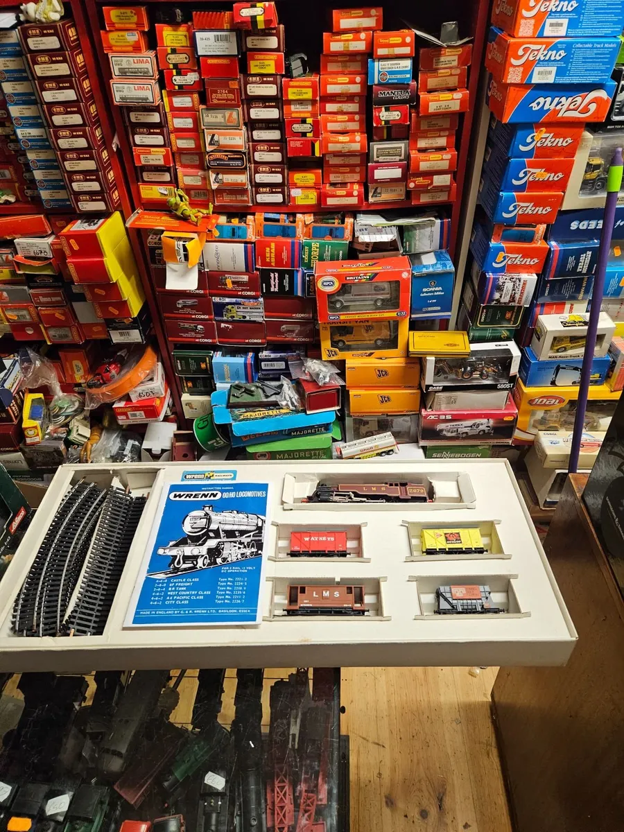 Hornby Wrenn OO Gauge Train Set - Image 1