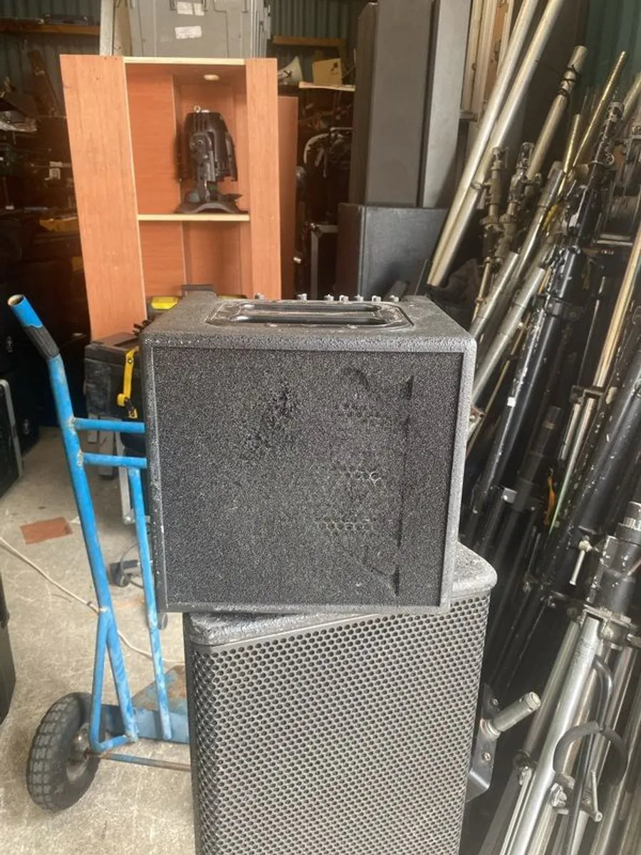Aer Alpha acoustic amplifier - Image 1