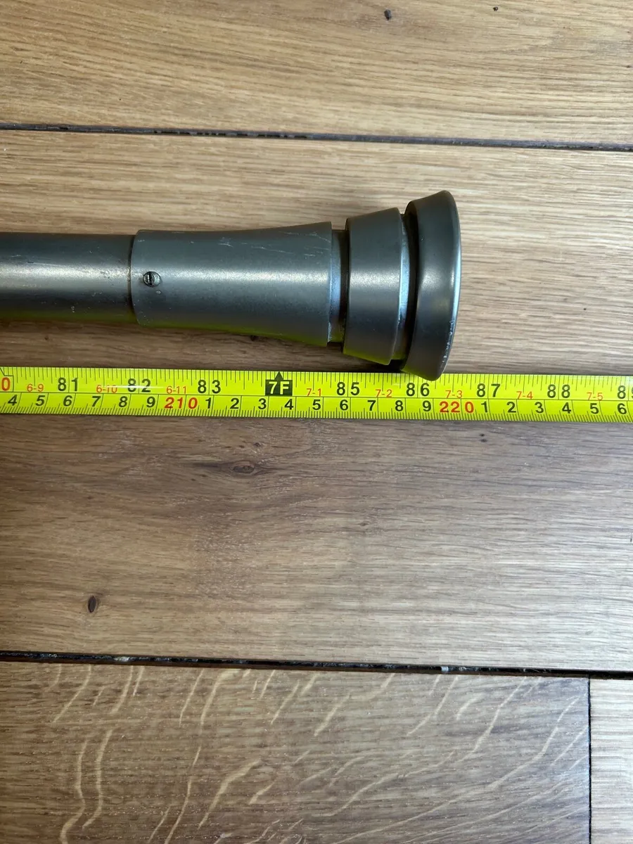 Curtain pole - Image 3