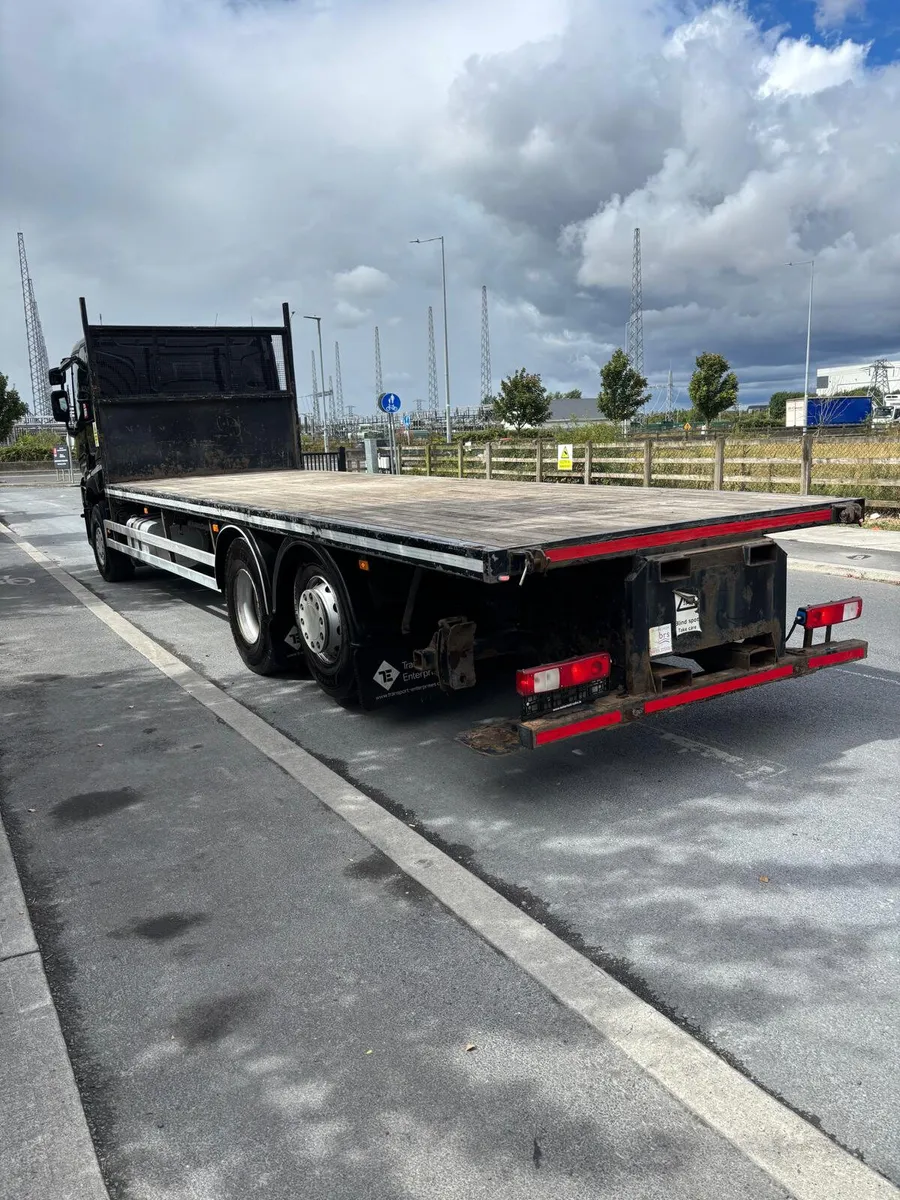 2018 Renault T380 - Image 4
