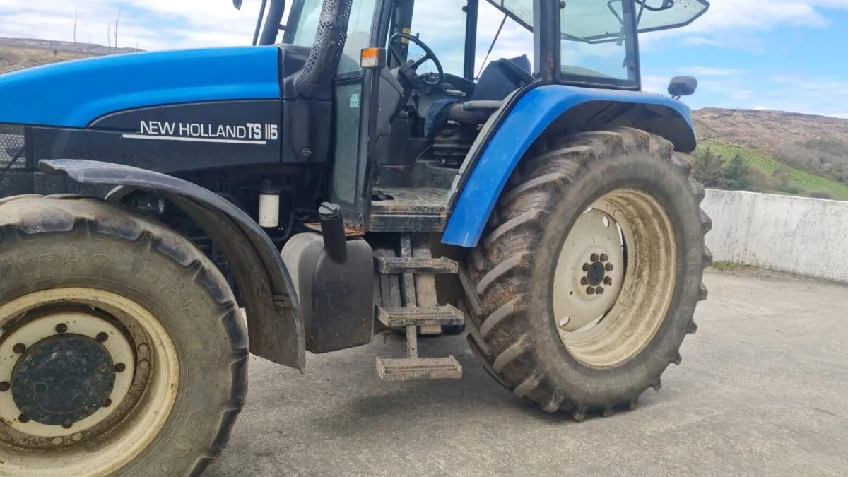 Ts 115 new holland - Image 2