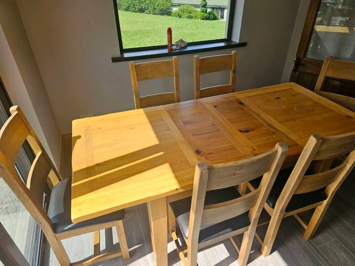 Solid Hardwood Extending Dining Table with 6 Chair - Image 3