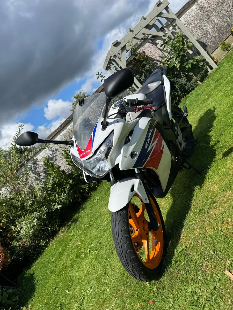 Cbr 125 r - Image 2