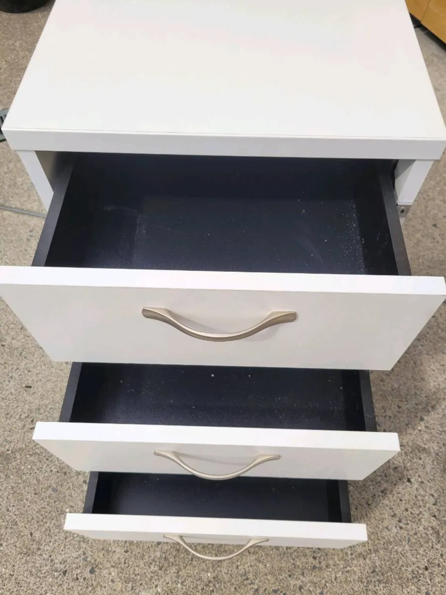 Desk Drawer - Image 3