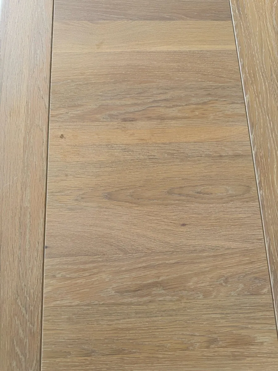 Solid Oak Dining Table (Extendable) - Image 4