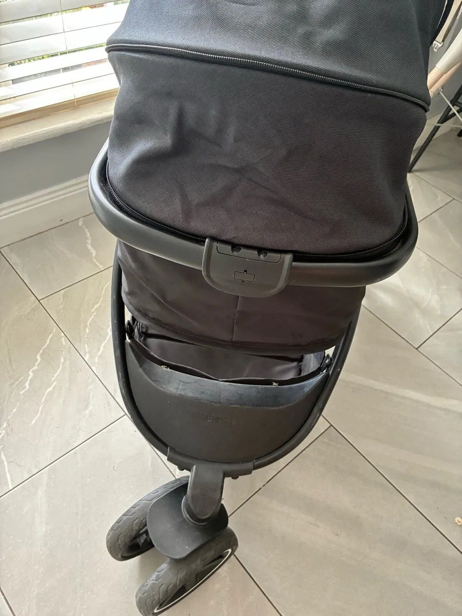 Mothercare Journey Travel System - Image 4