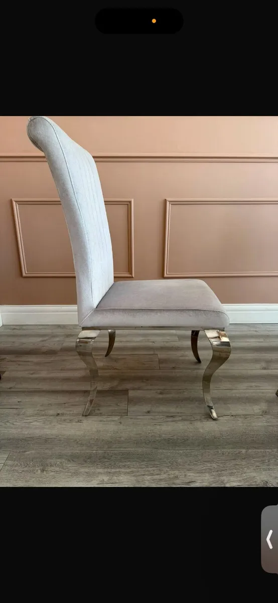 Chairs for sale - Image 3