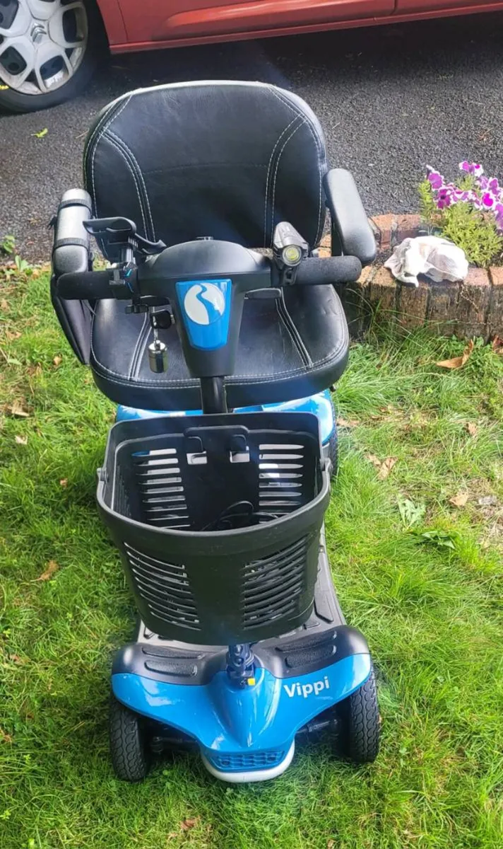 Scooter - Image 2
