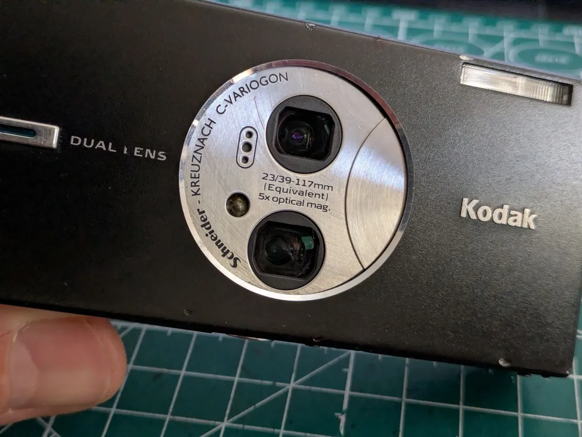 Kodak V570 CCD🌈 dual lens compact camera - Image 3