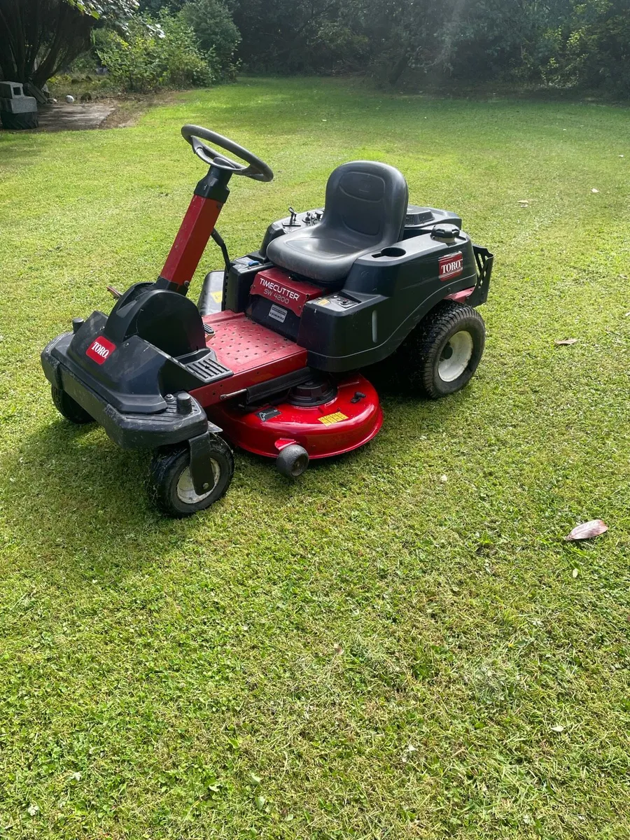 Toro mower - Image 1