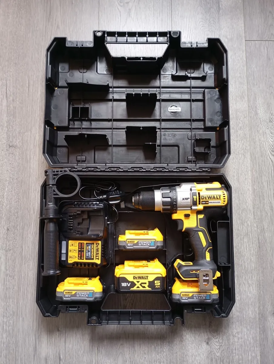 DeWalt dcd996 Combi Drill (New) - Image 1
