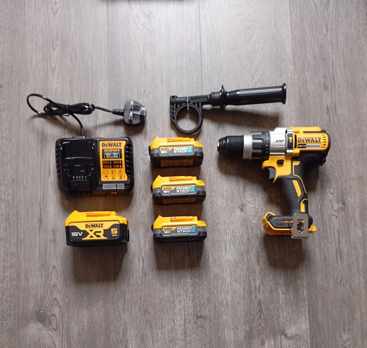 DeWalt dcd996 Combi Drill (New) - Image 2