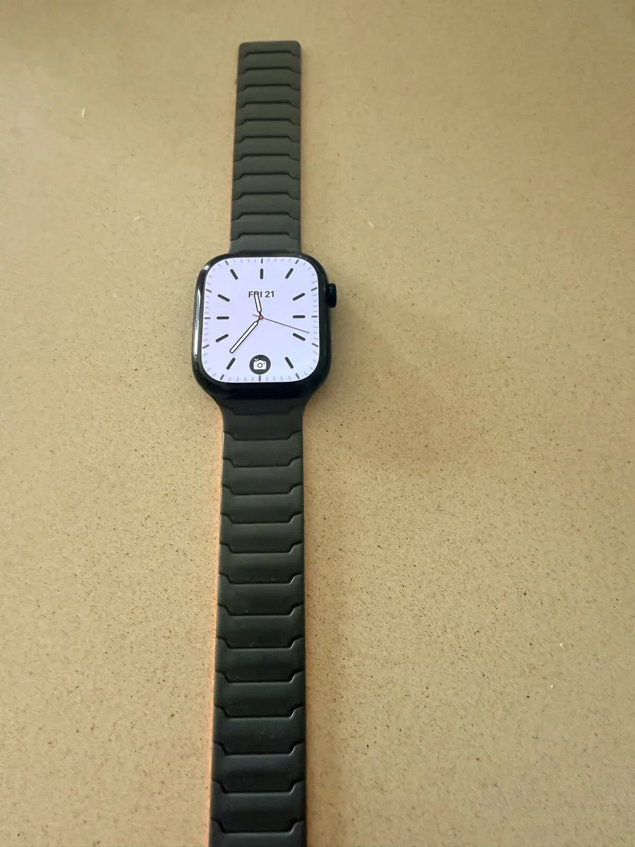 Apple Watch - Image 2