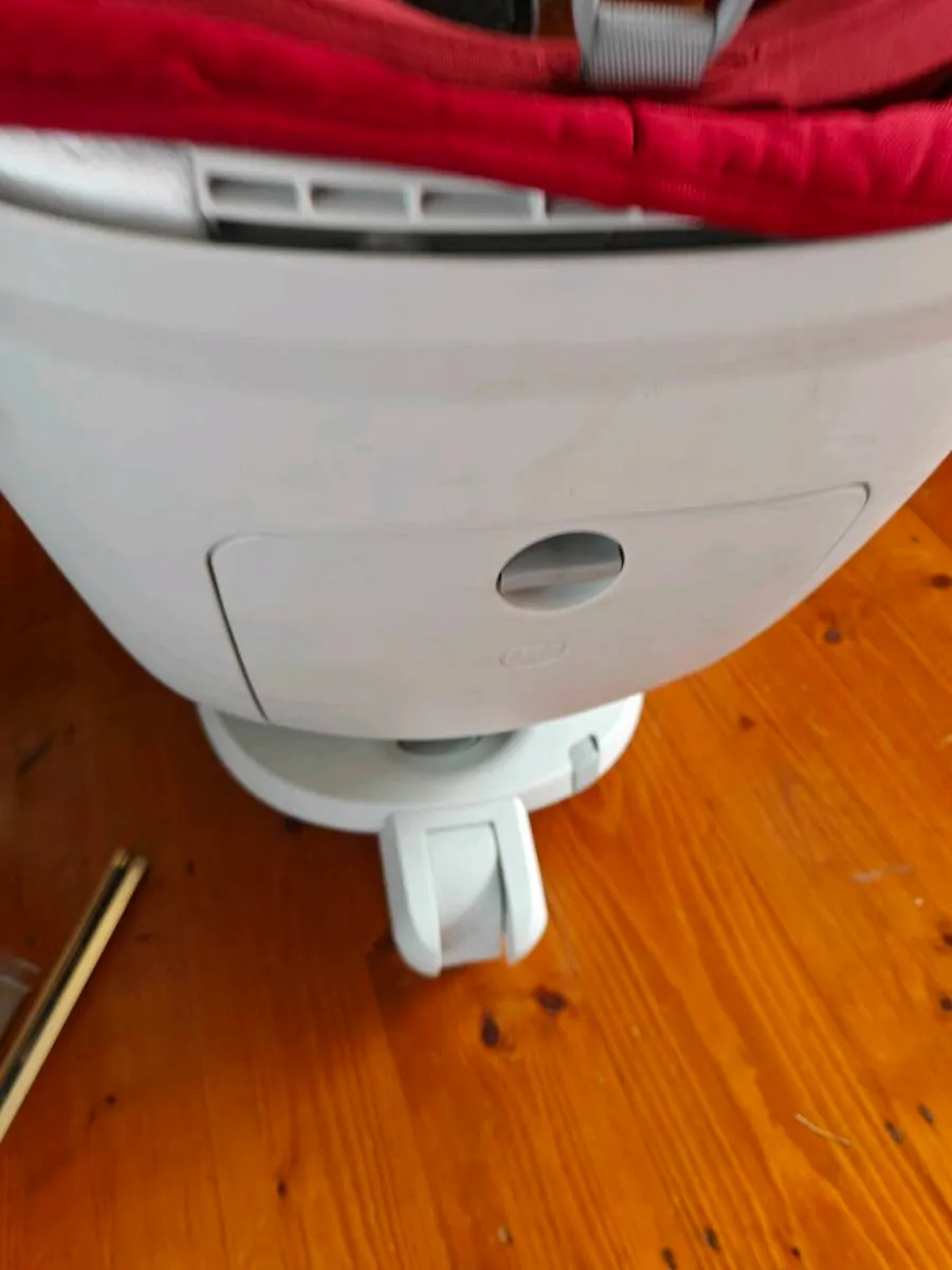Britax Romer Car Seat - Image 2