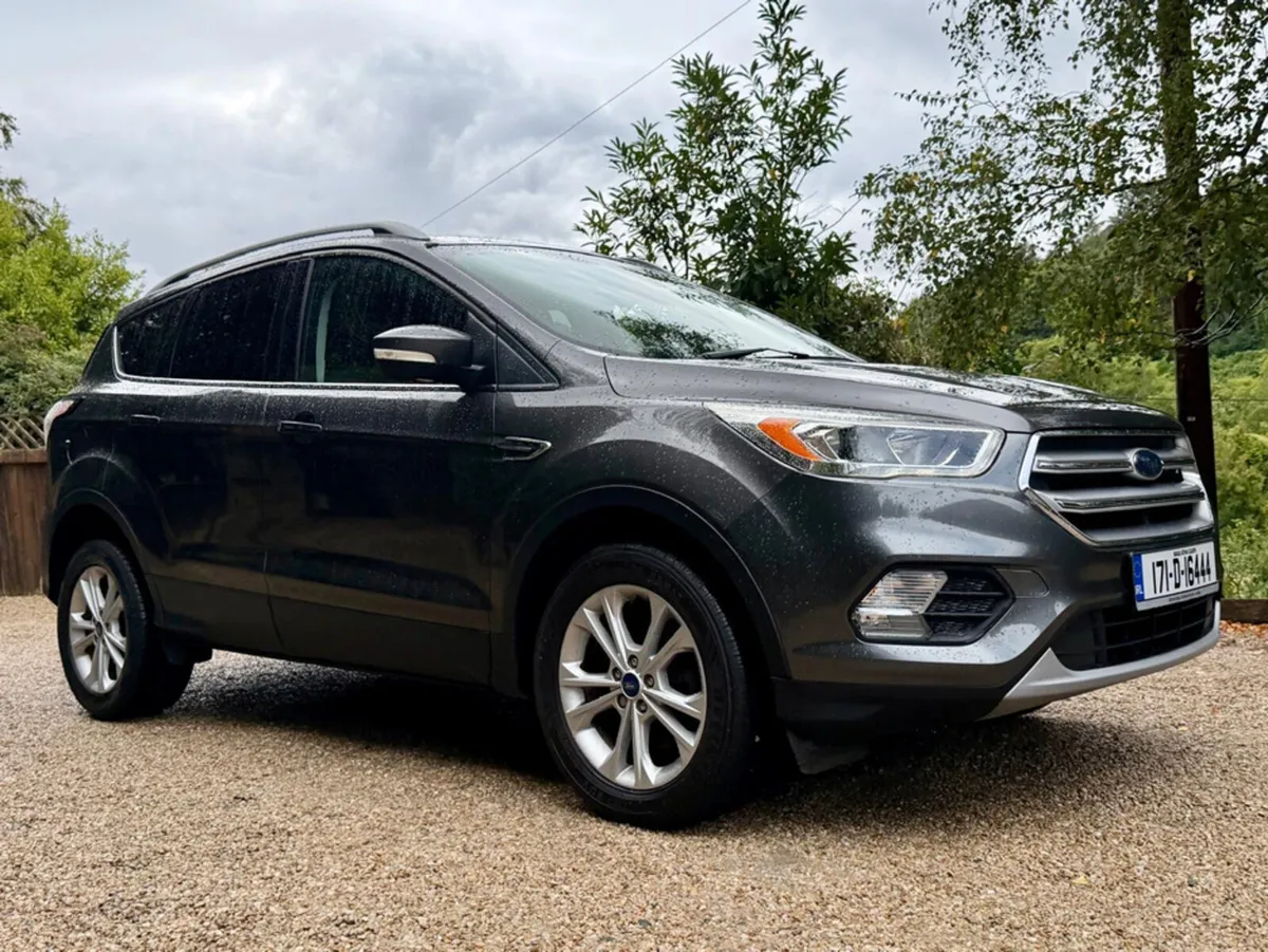 Ford Kuga TITANIUM 1.5 TDCI 4 SEAT COMMERCIAL *1 O - Image 2