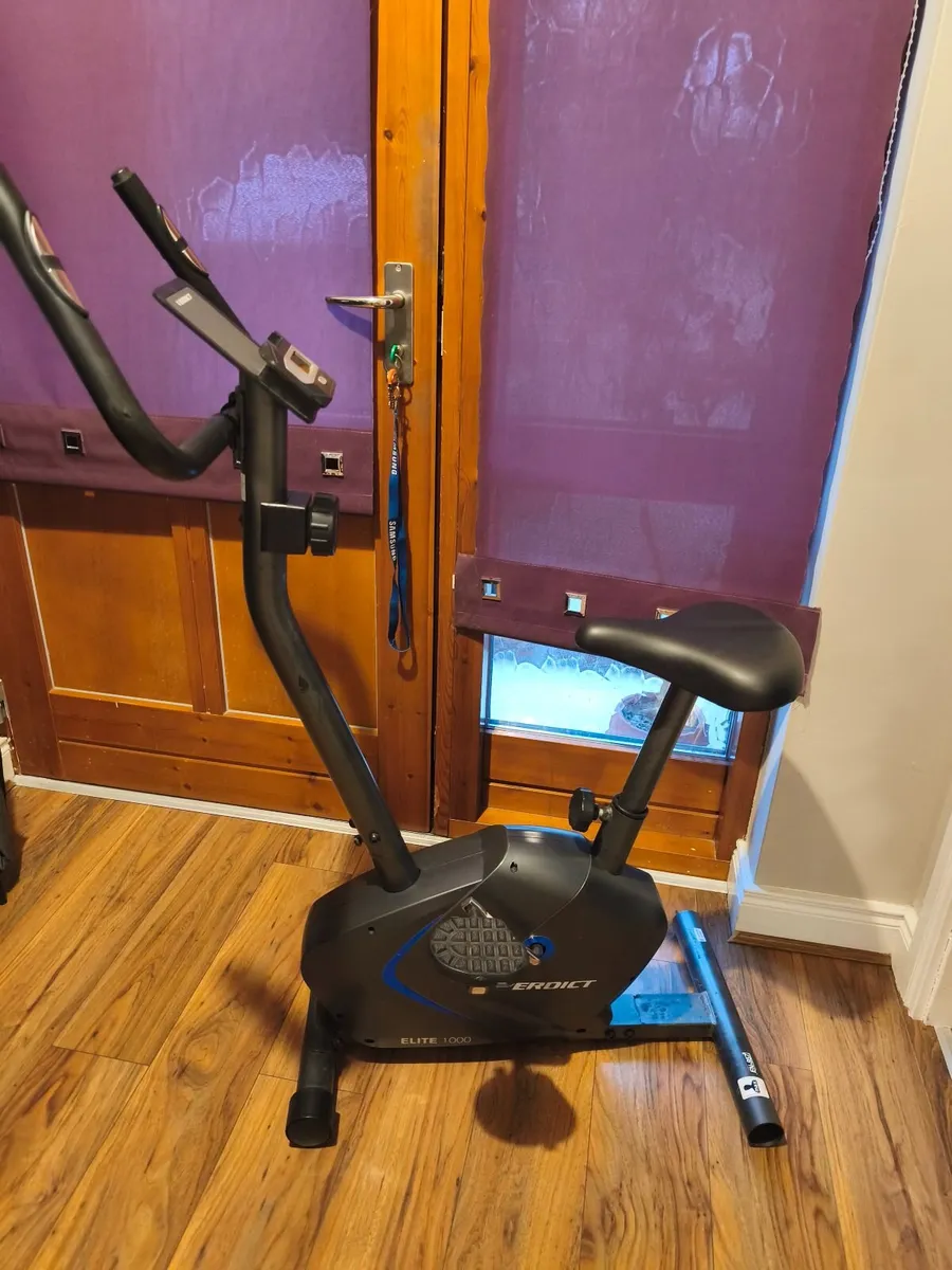 Exercise bike - Image 1