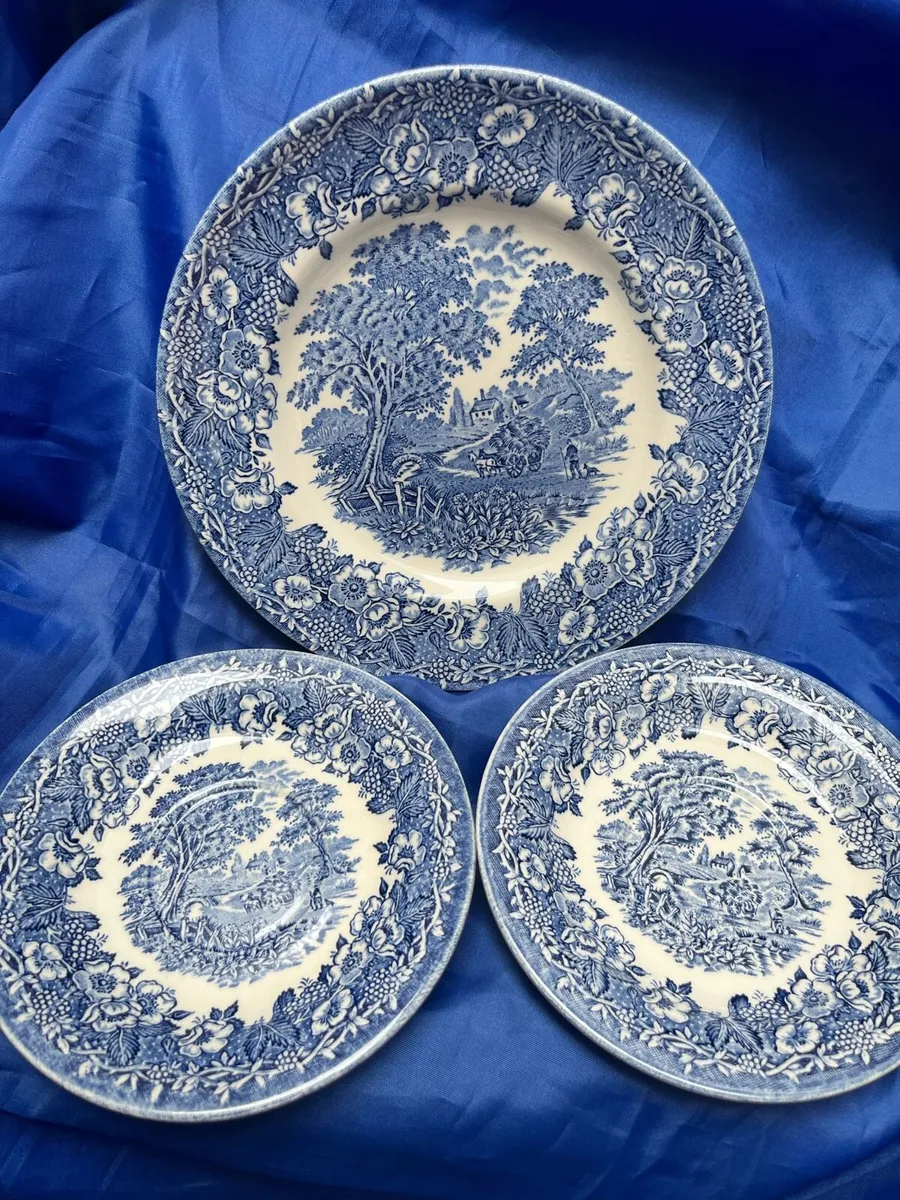 Blue and white China - Image 1