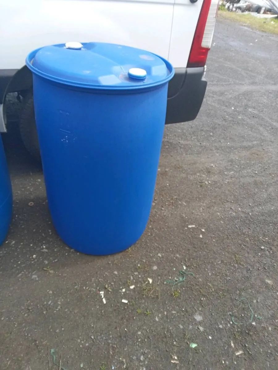 Plastic barrels - Image 3