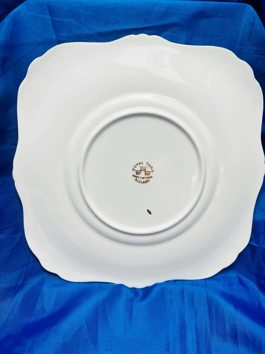 Tara China cake plate - Image 2