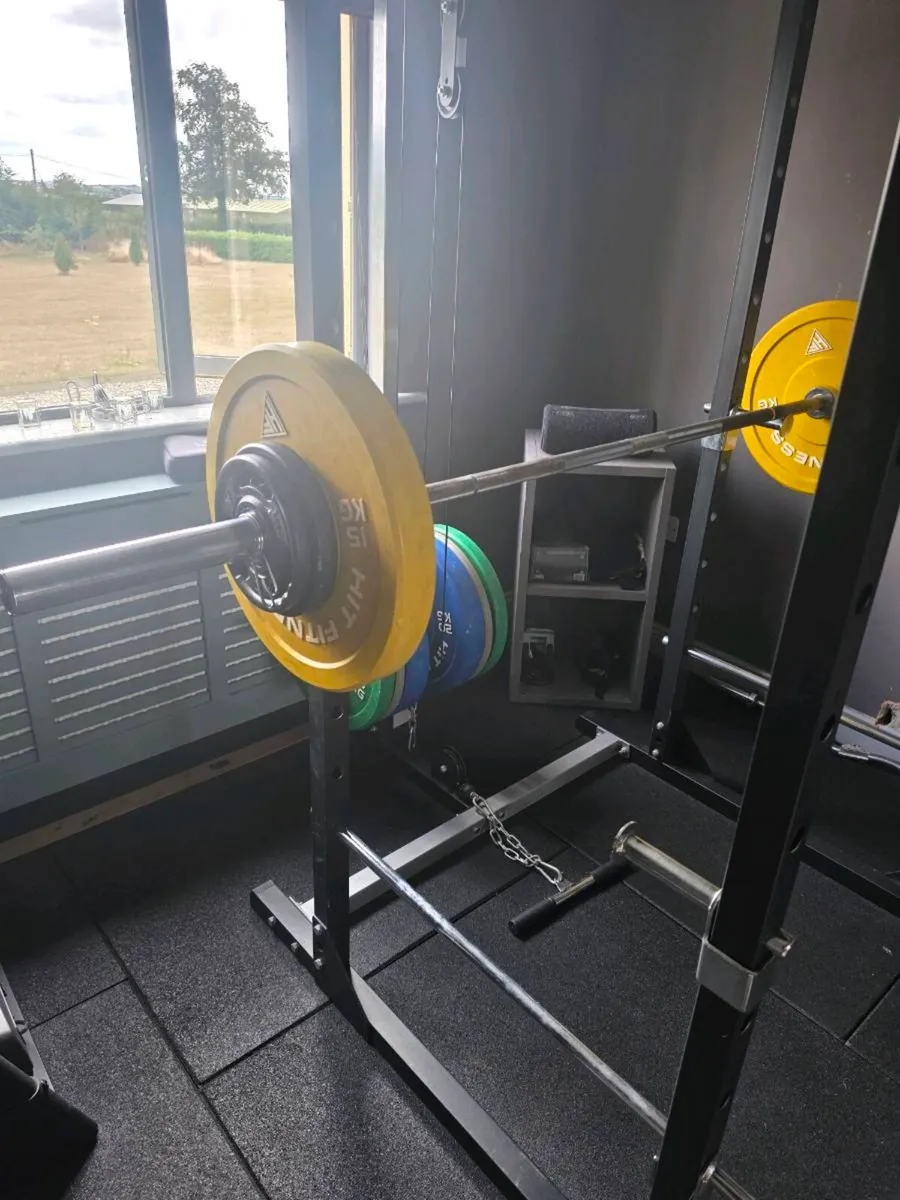 Weights rack with accessories - Image 2
