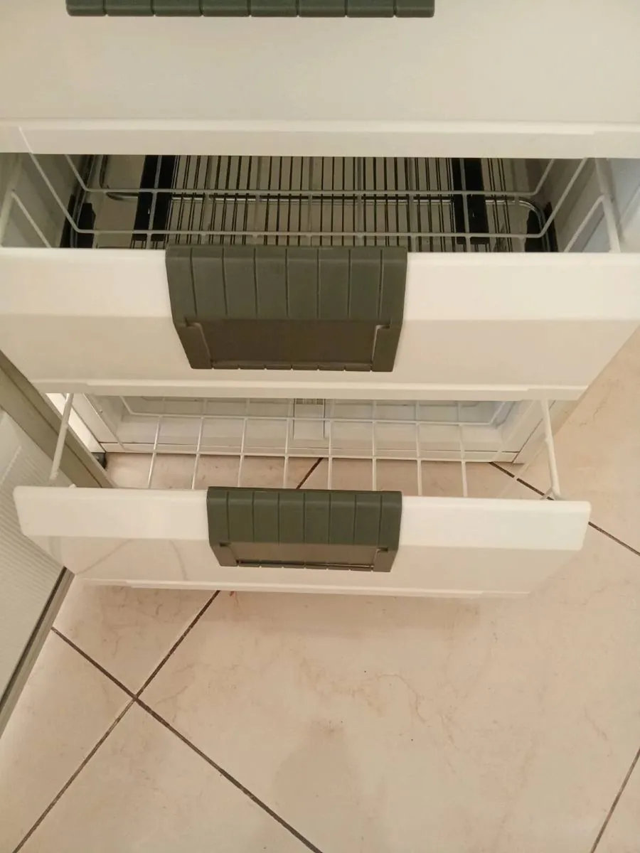 Freezer - Image 3