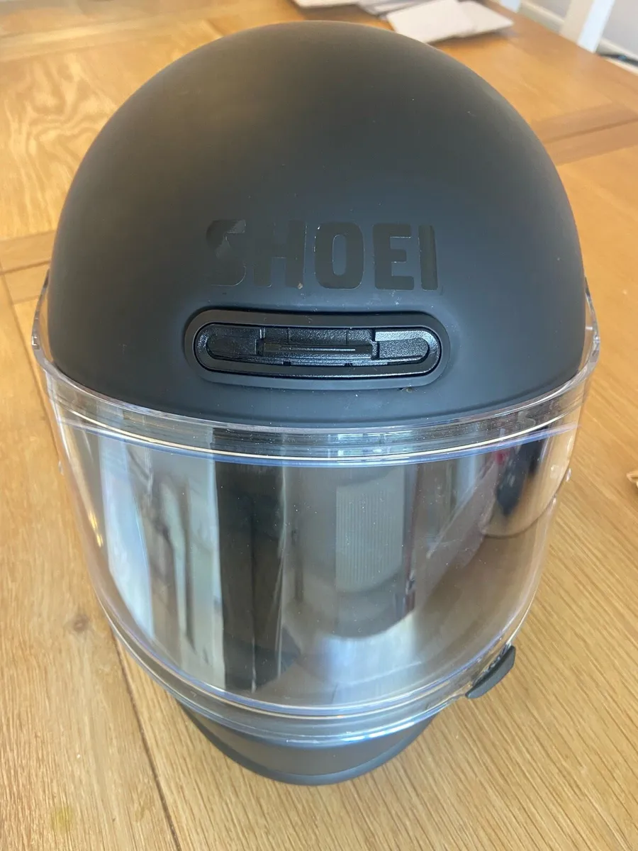 New Shoei Glamster Helmet - Image 1