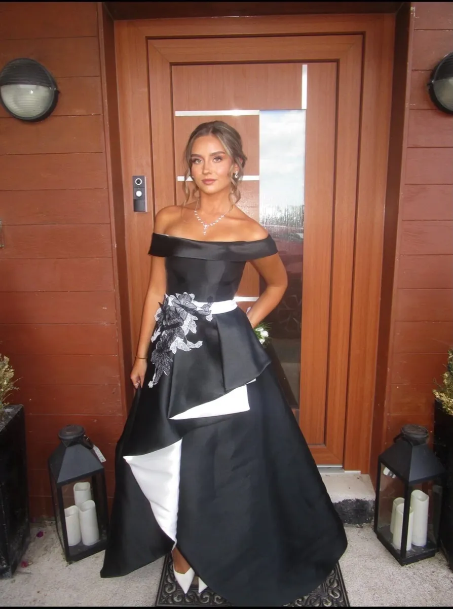 Debs Dress - Image 4