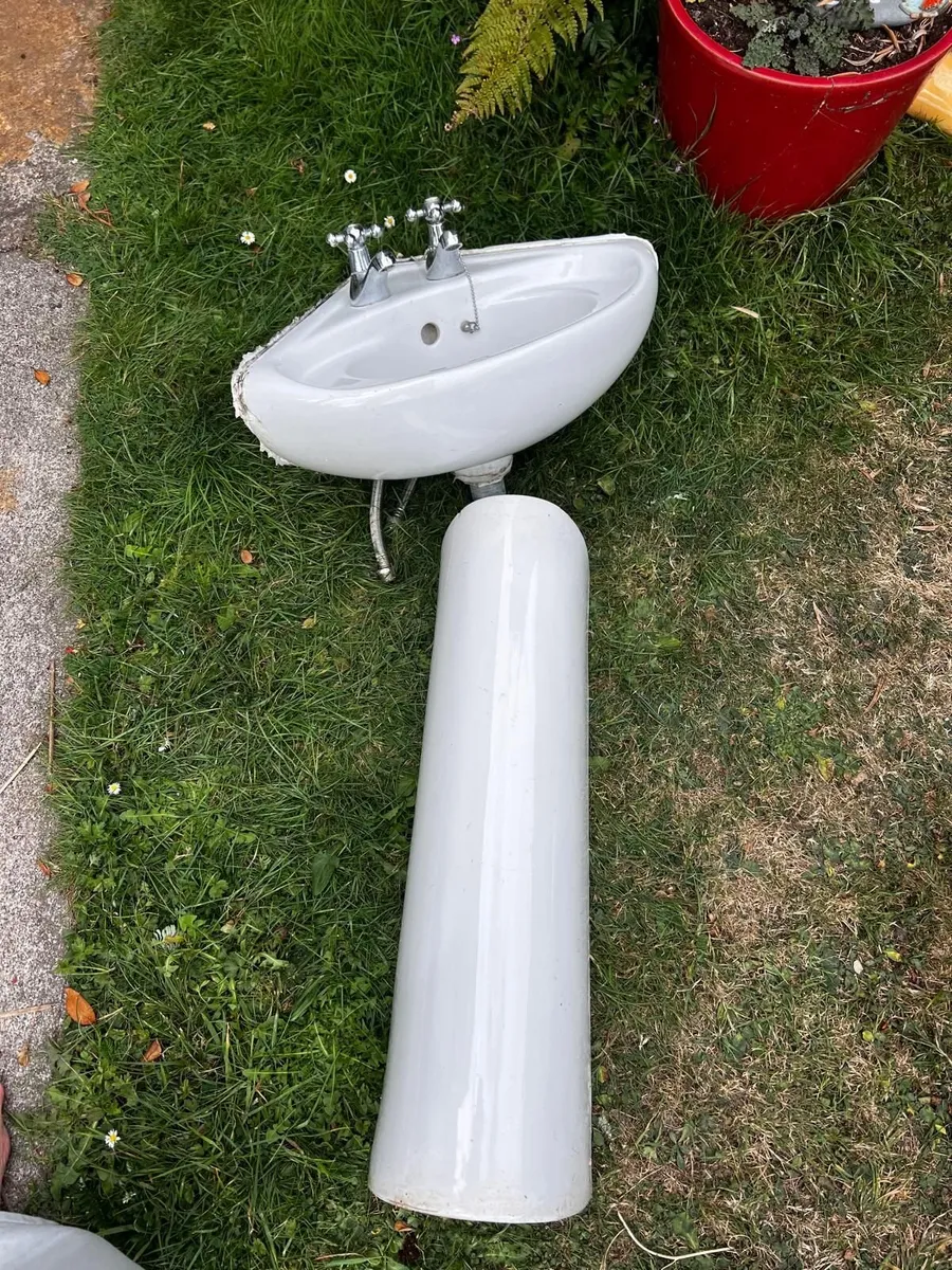 wash hand basin