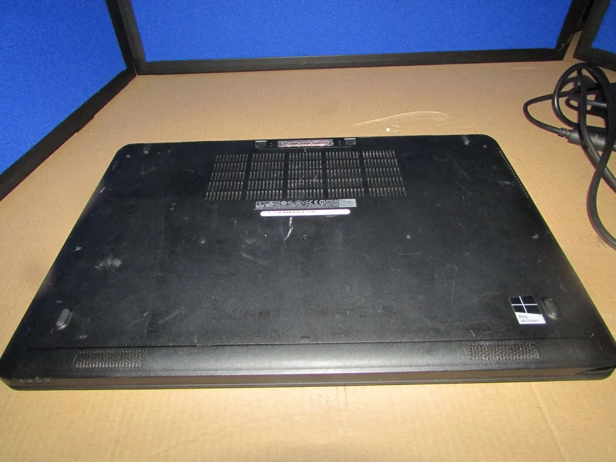 Dell Laptop - Image 2