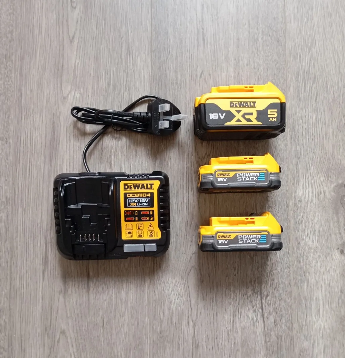 DeWalt Batteries & Charger (New)