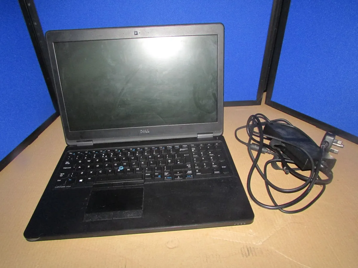 Dell Laptop - Image 1