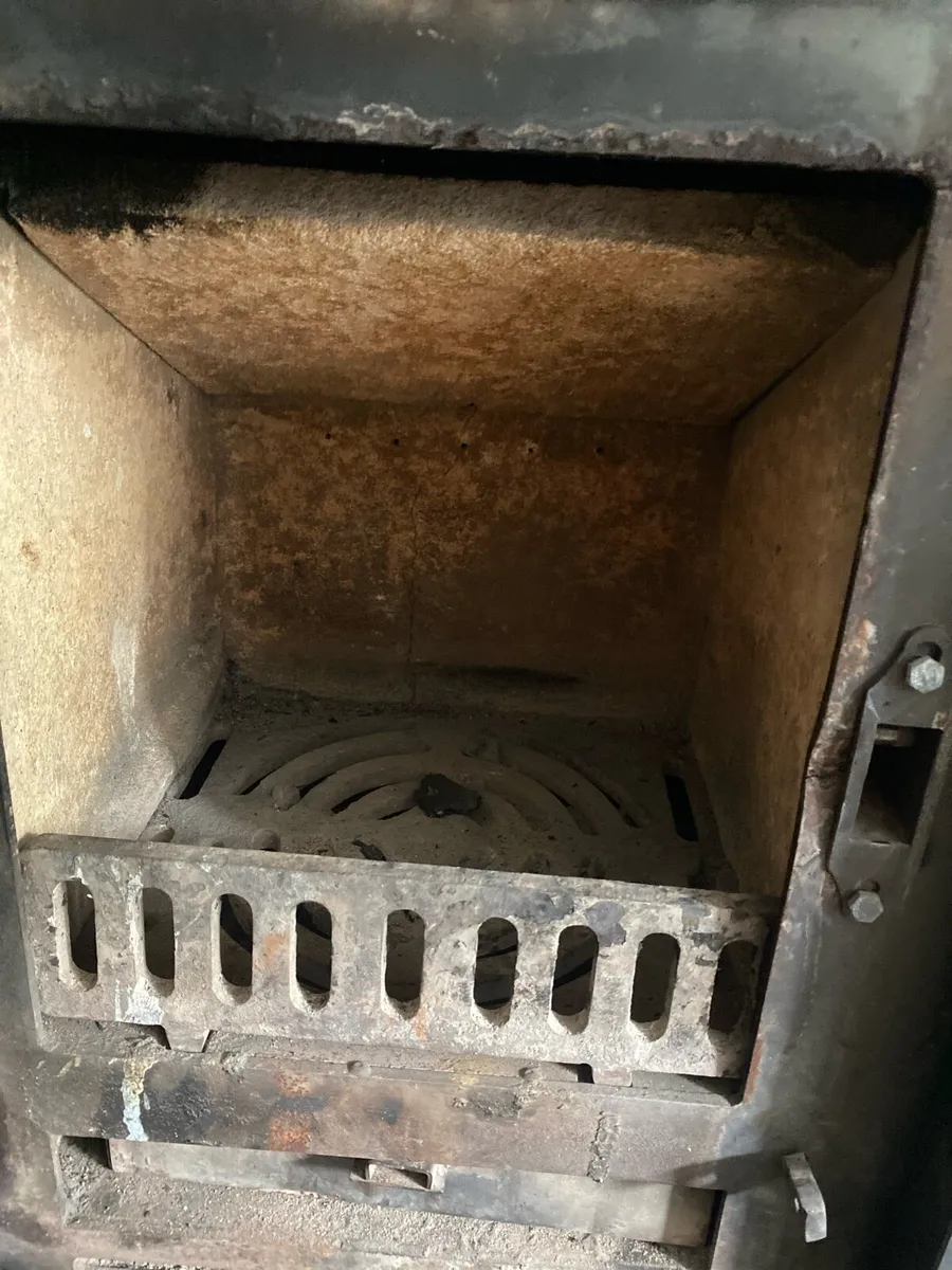 Stove - Image 4