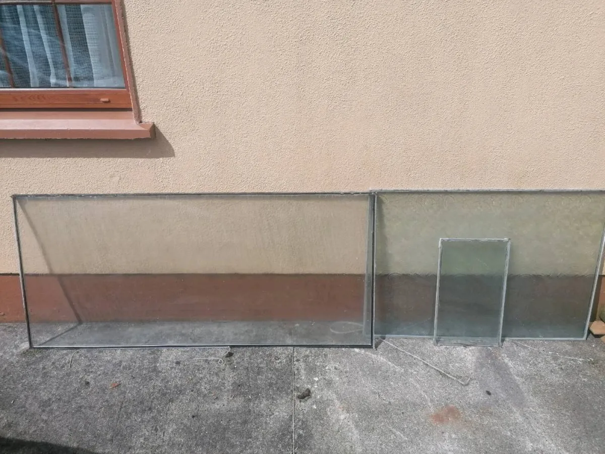 Panes of Glass FREE to Take Away - Image 1