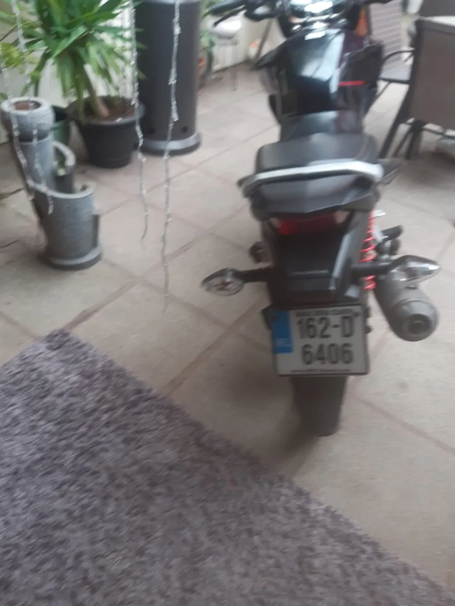 Honda CB125f 2016 - Image 4