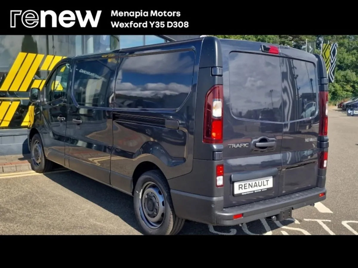 Renault Trafic LL30 Blue dCi 130 Start Retail Pack - Image 3