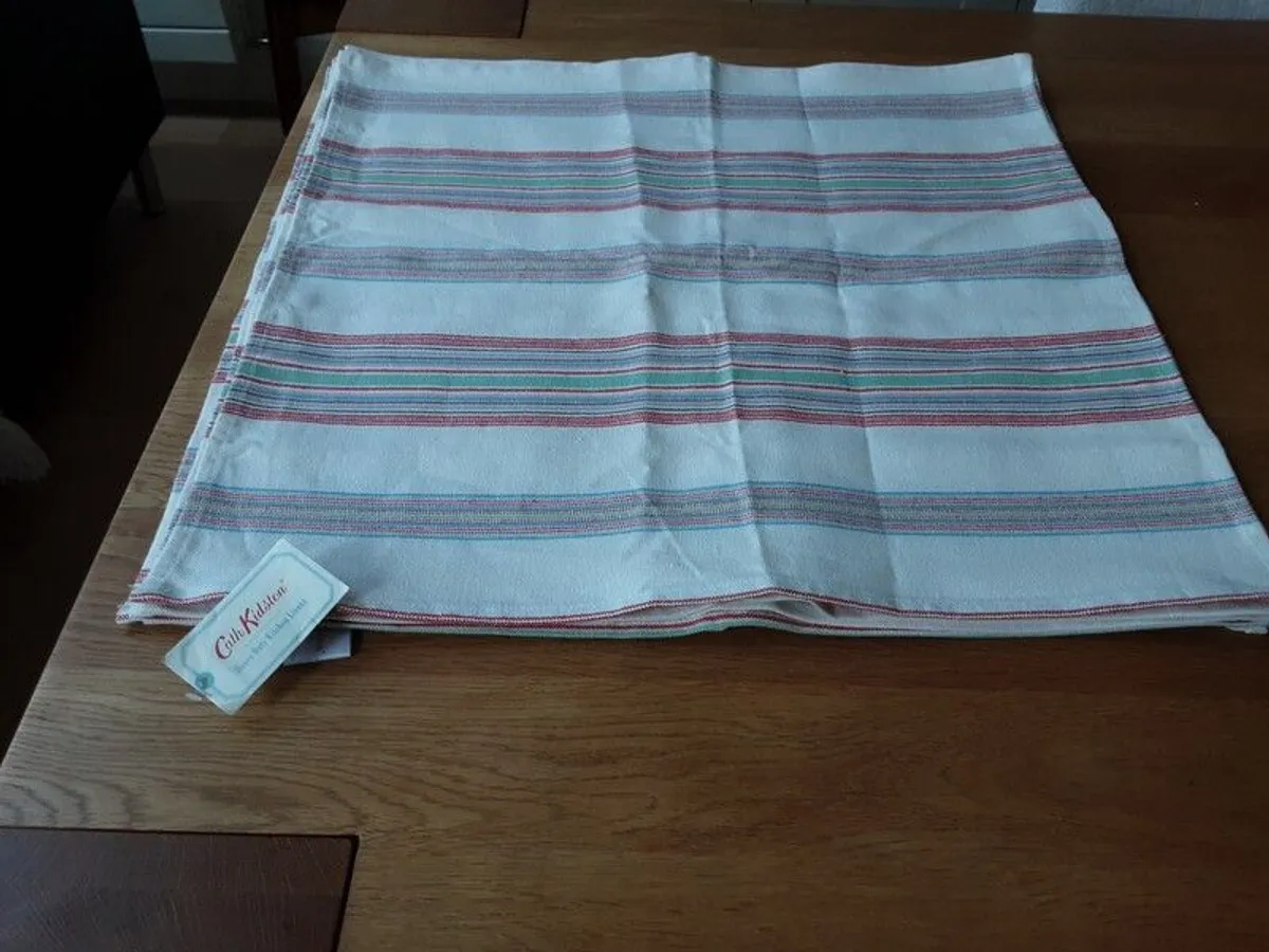 table cloth - Image 3