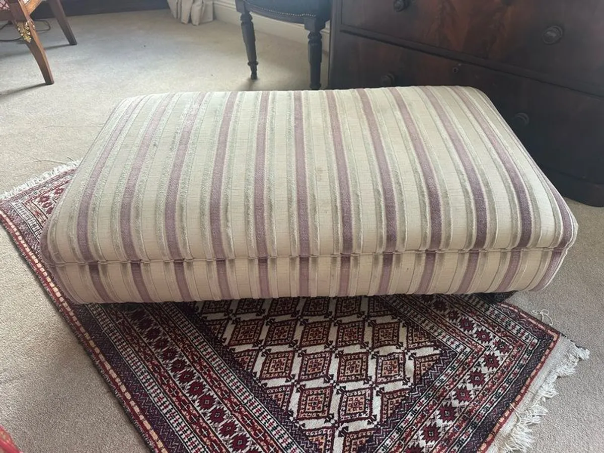 footstool /Ottoman - Image 3