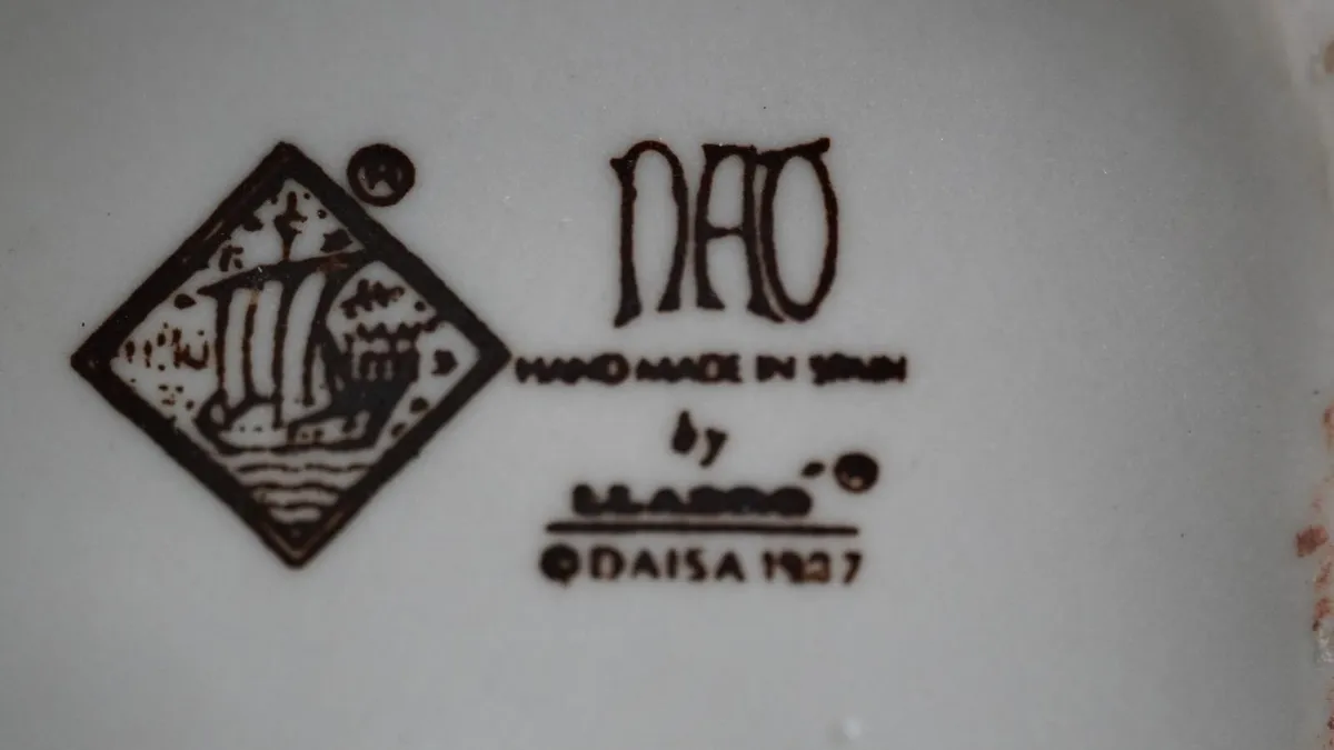 Nao Figurine - Image 4