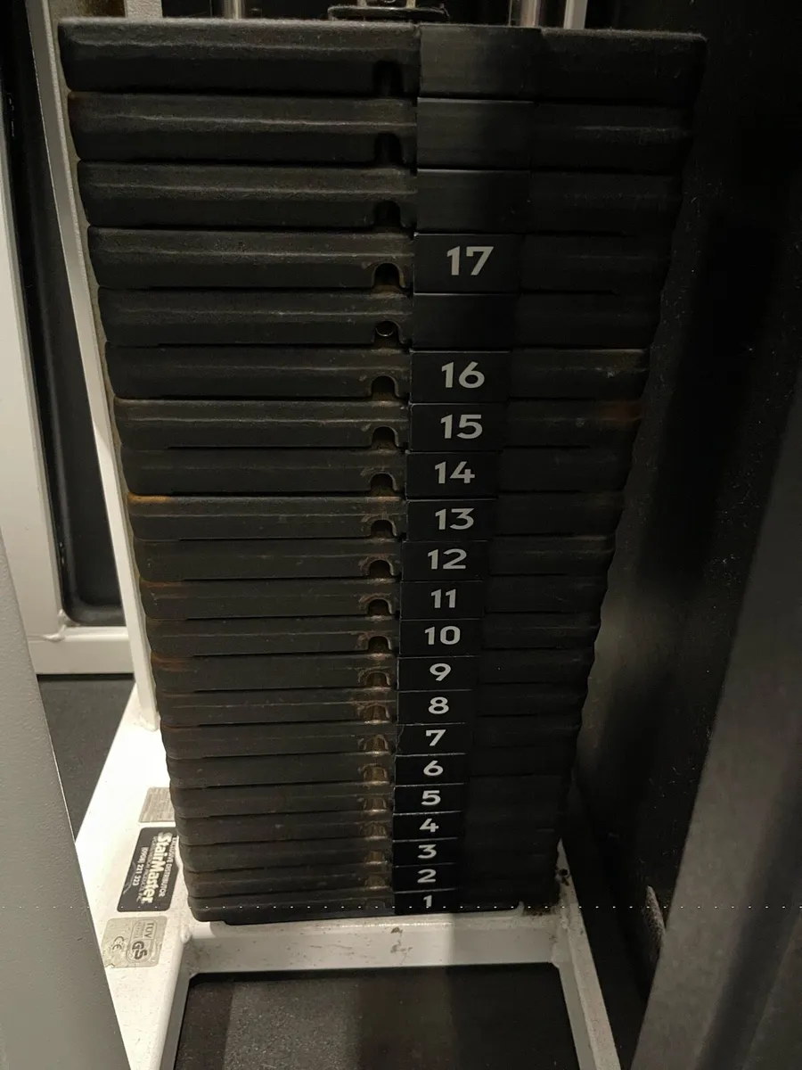 Stairmaster Assisted Dip & Pull Up Machine - Image 3