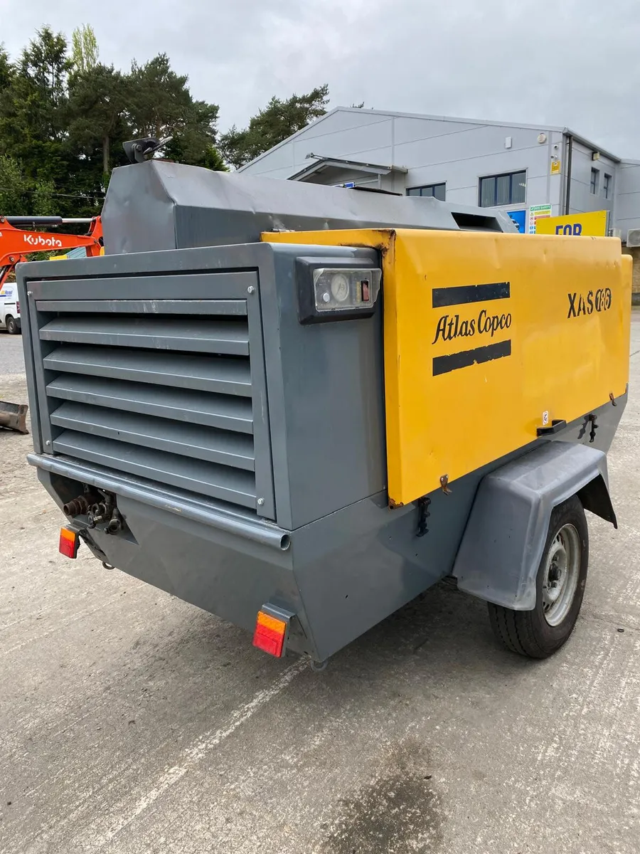 2014 ATLAS COPCO XAS186 400CFM COMPRESSOR - Image 4
