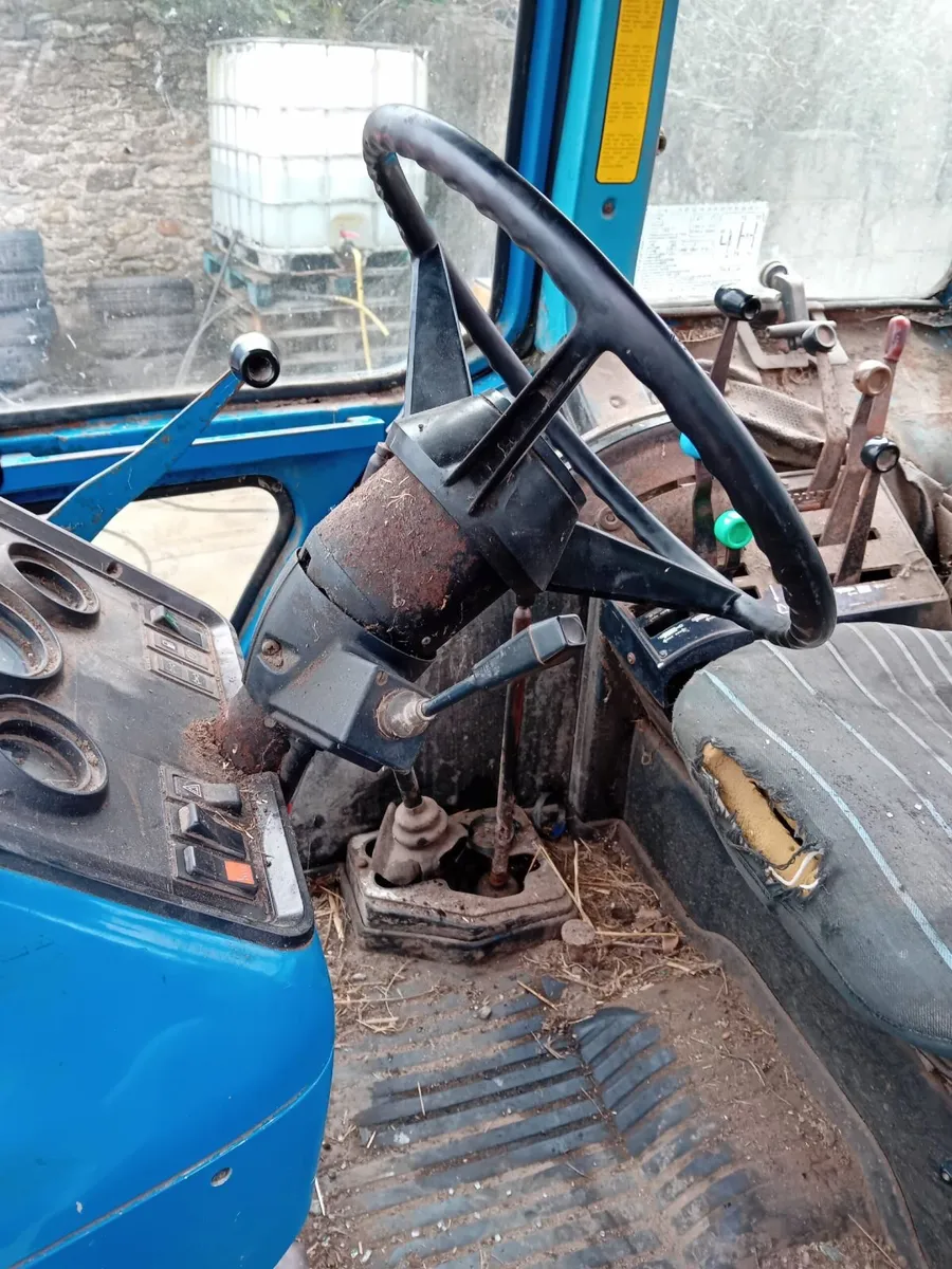 BREAKING FORD 7610 SUPER Q - Image 2
