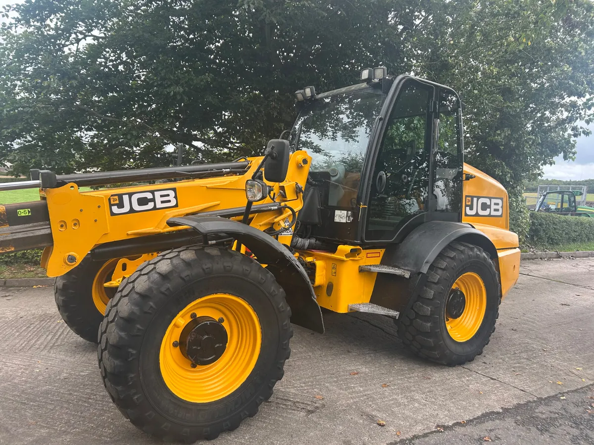 JCB TM320S Telehandler - Image 1