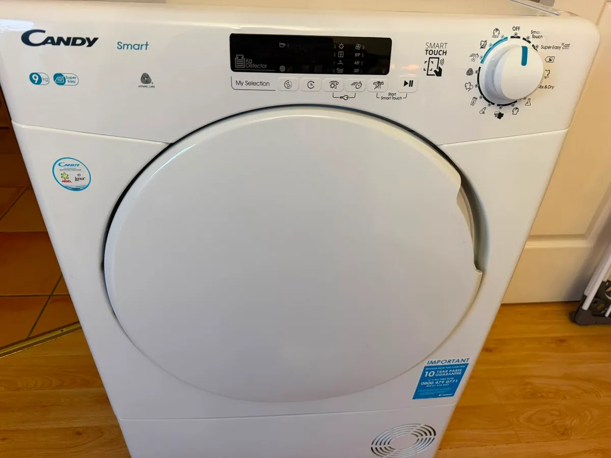 Clothes dryer - Image 2