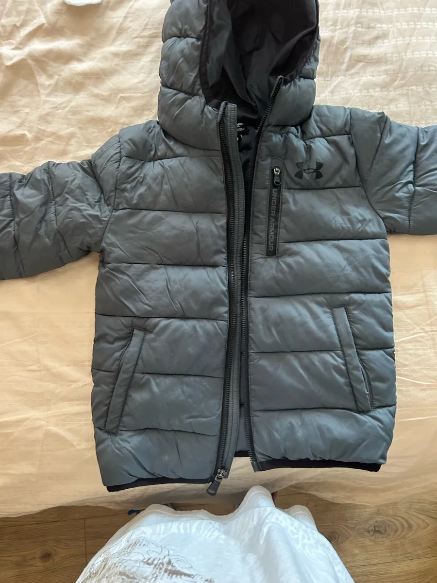 Boys jacket 4-5 under armour - Image 3