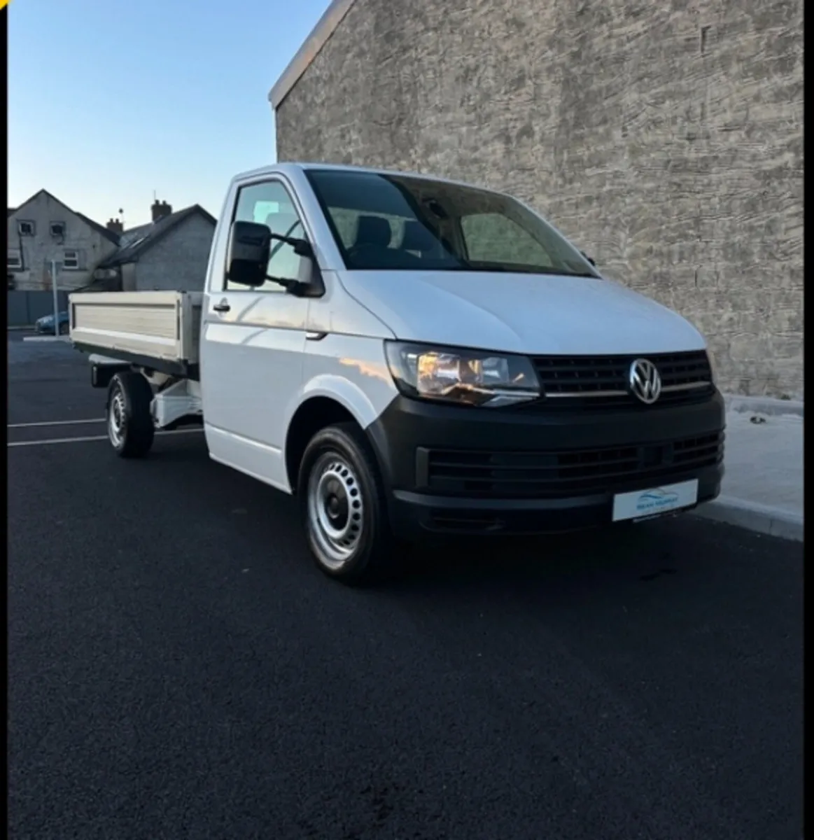 Volkswagen Transporter 2019 - Image 1