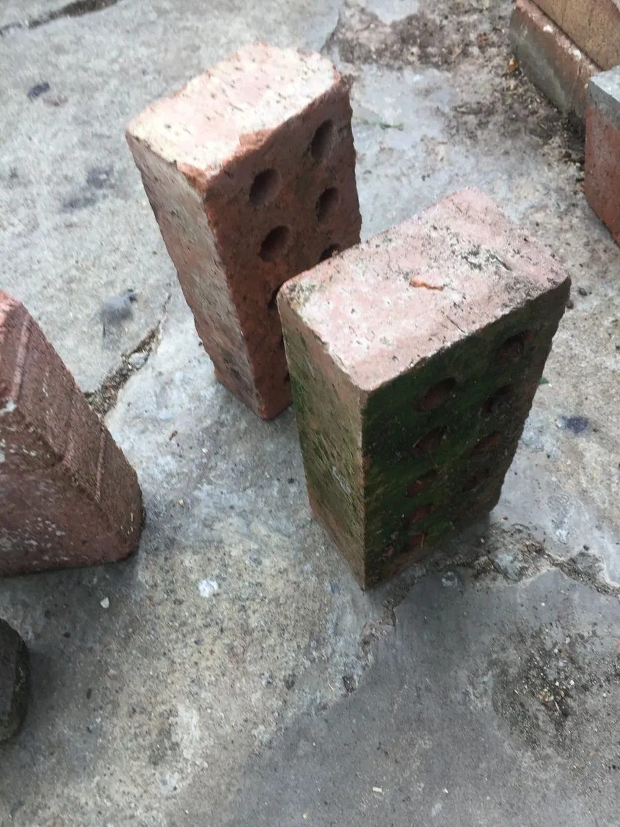 bricks - Image 3