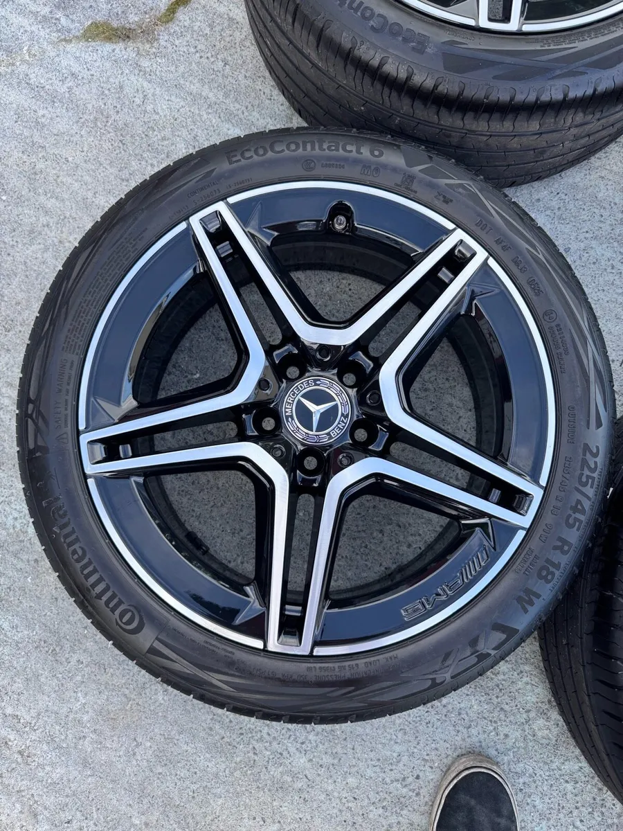 Genuine Mercedes AMG Alloys - Image 4